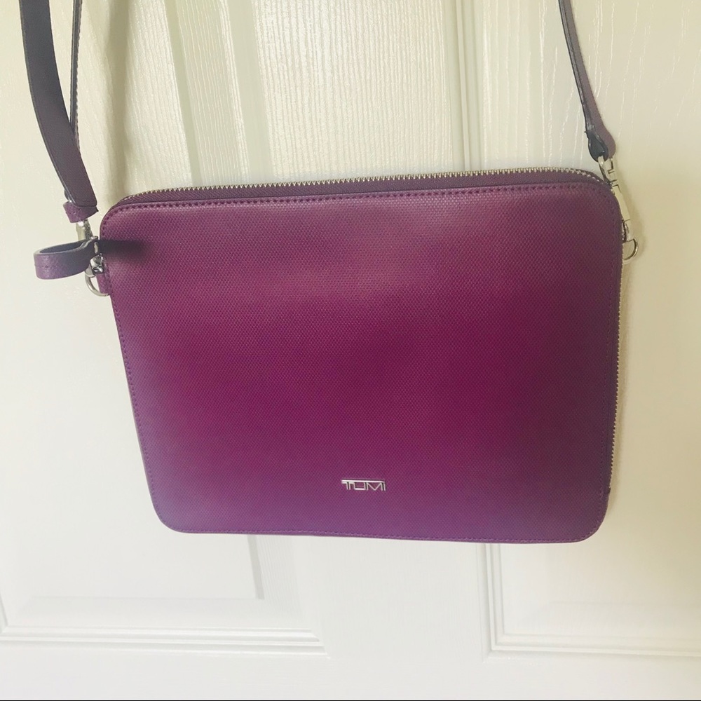Tumi| IPad case with crossbody strap